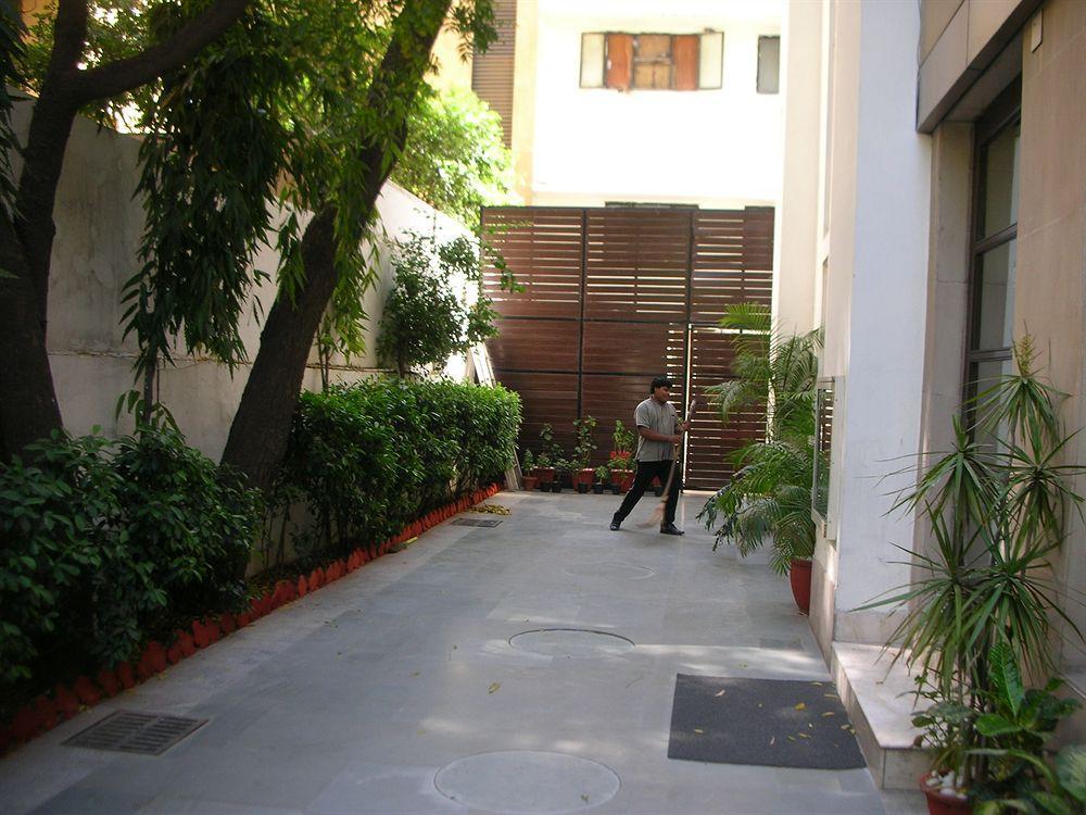 House By Howard Nova Deli Exterior foto